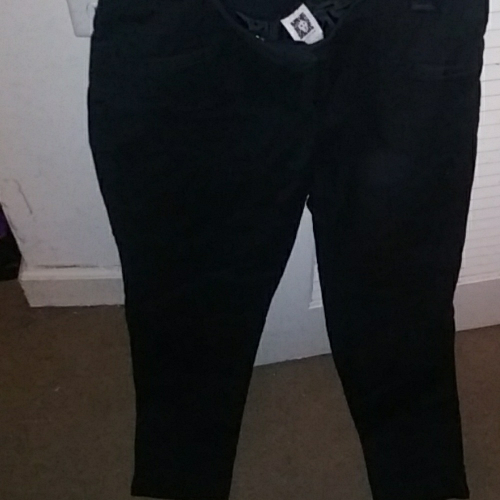 Ankle trousers